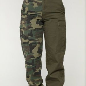 Split personality Cargo Pants